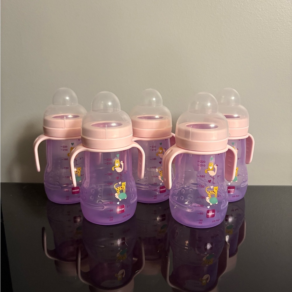 Set of 5 MAM 8oz plastic trainer cups